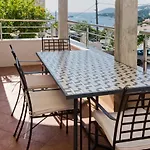 Apartments And Rooms Marija
